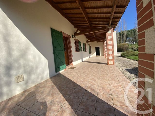 maison à vendre - 10 pièces - 205.0 m2 - MONTREVAULT SUR EVRE - 49 - PAYS-DE-LOIRE - Century 21 Iméo