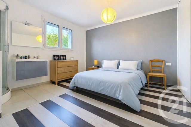 maison à vendre - 6 pièces - 170.0 m2 - JOUE SUR ERDRE - 44 - PAYS-DE-LOIRE - Century 21 Iméo