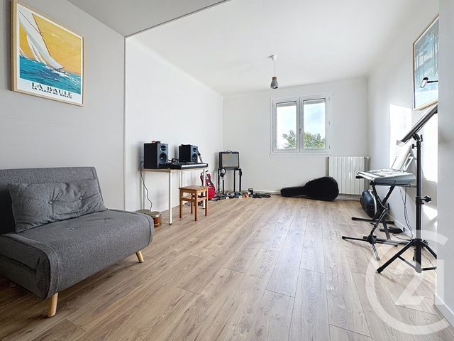 maison à vendre - 6 pièces - 170.0 m2 - JOUE SUR ERDRE - 44 - PAYS-DE-LOIRE - Century 21 Iméo