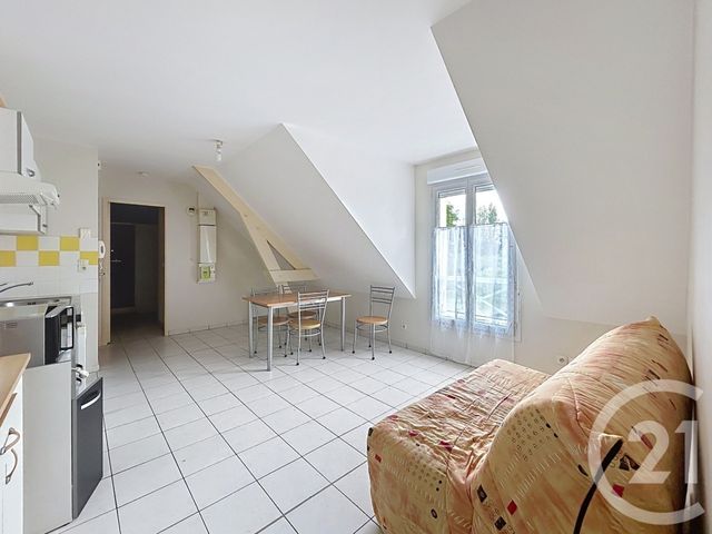 Appartement F1 bis à louer - 2 pièces - 26.0 m2 - ST MARS LA JAILLE - 44 - PAYS-DE-LOIRE - Century 21 Iméo