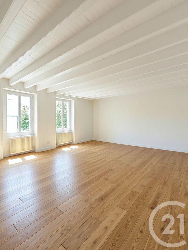 Appartement à vendre - 7 pièces - 151.58 m2 - RIAILLE - 44 - PAYS-DE-LOIRE - Century 21 Iméo