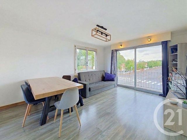 maison à vendre - 8 pièces - 197.0 m2 - ST SEBASTIEN SUR LOIRE - 44 - PAYS-DE-LOIRE - Century 21 Iméo