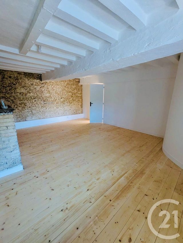 Appartement à louer - 3 pièces - 80.0 m2 - SEGRE EN ANJOU BLEU - 49 - PAYS-DE-LOIRE - Century 21 Iméo