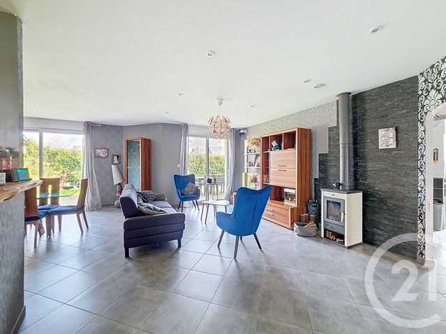 maison à vendre - 8 pièces - 167.0 m2 - ST JULIEN DE VOUVANTES - 44 - PAYS-DE-LOIRE - Century 21 Iméo