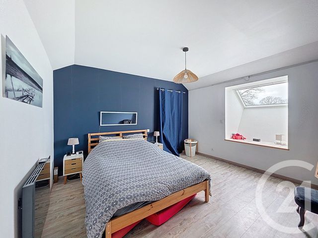 maison à vendre - 8 pièces - 167.0 m2 - ST JULIEN DE VOUVANTES - 44 - PAYS-DE-LOIRE - Century 21 Iméo