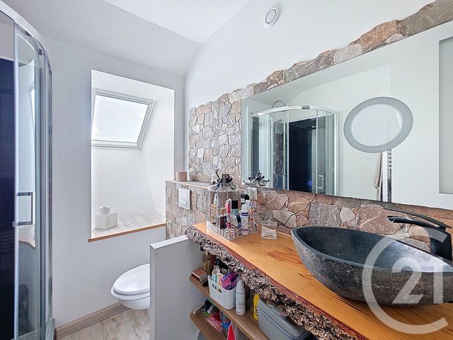 maison à vendre - 8 pièces - 167.0 m2 - ST JULIEN DE VOUVANTES - 44 - PAYS-DE-LOIRE - Century 21 Iméo