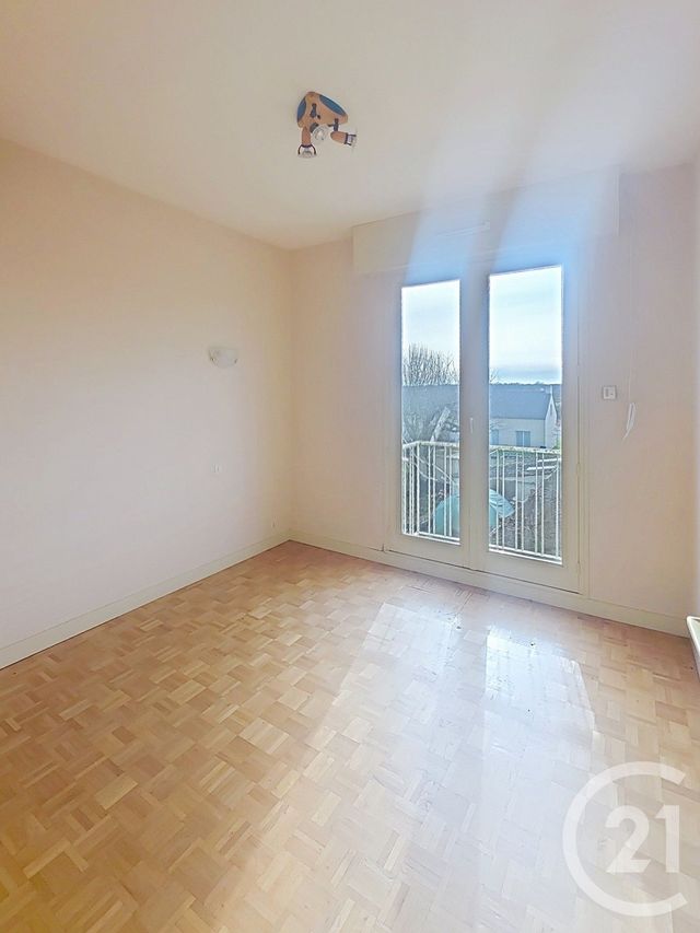 maison à vendre - 10 pièces - 318.0 m2 - MOISDON LA RIVIERE - 44 - PAYS-DE-LOIRE - Century 21 Iméo