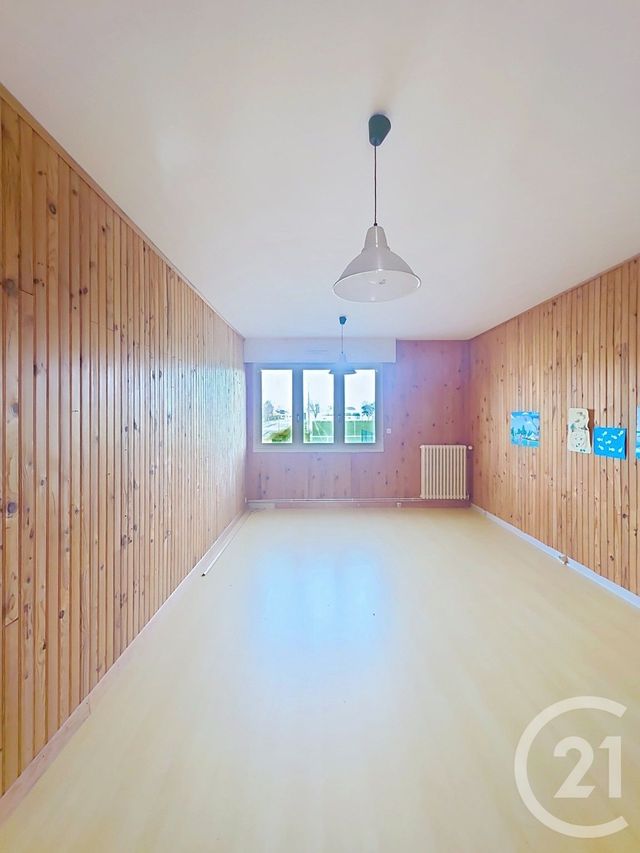 maison à vendre - 10 pièces - 318.0 m2 - MOISDON LA RIVIERE - 44 - PAYS-DE-LOIRE - Century 21 Iméo